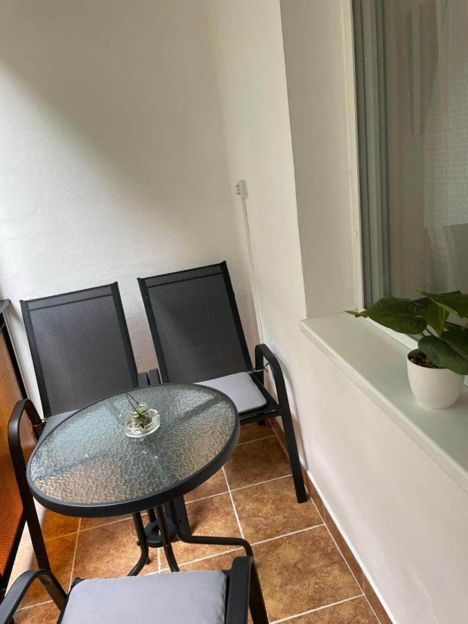 Krisztina Apartman 81 Hajdúszoboszló Eksteriør bilde